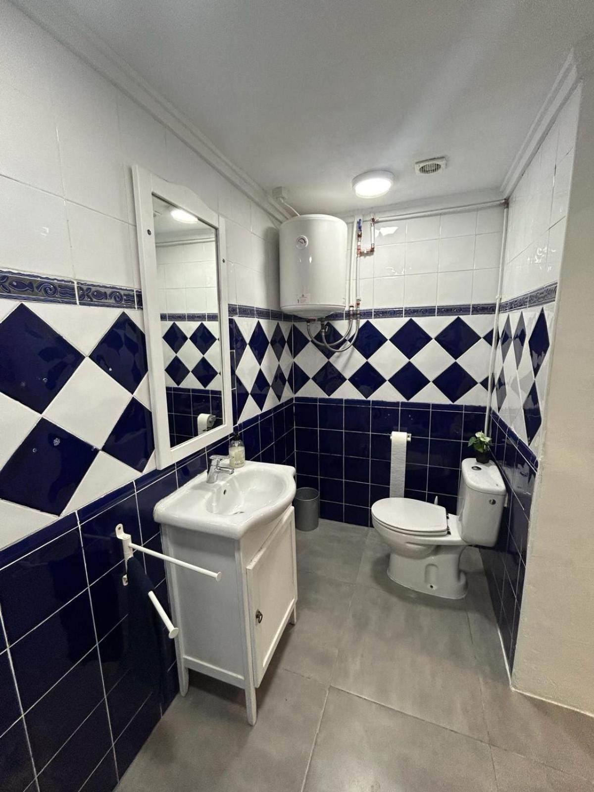 Suite Privado Playa Malvarrosa バレンシア エクステリア 写真